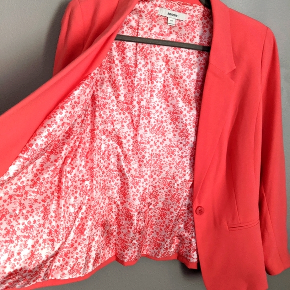 Pinkish-coral Kensie blazer, size medium